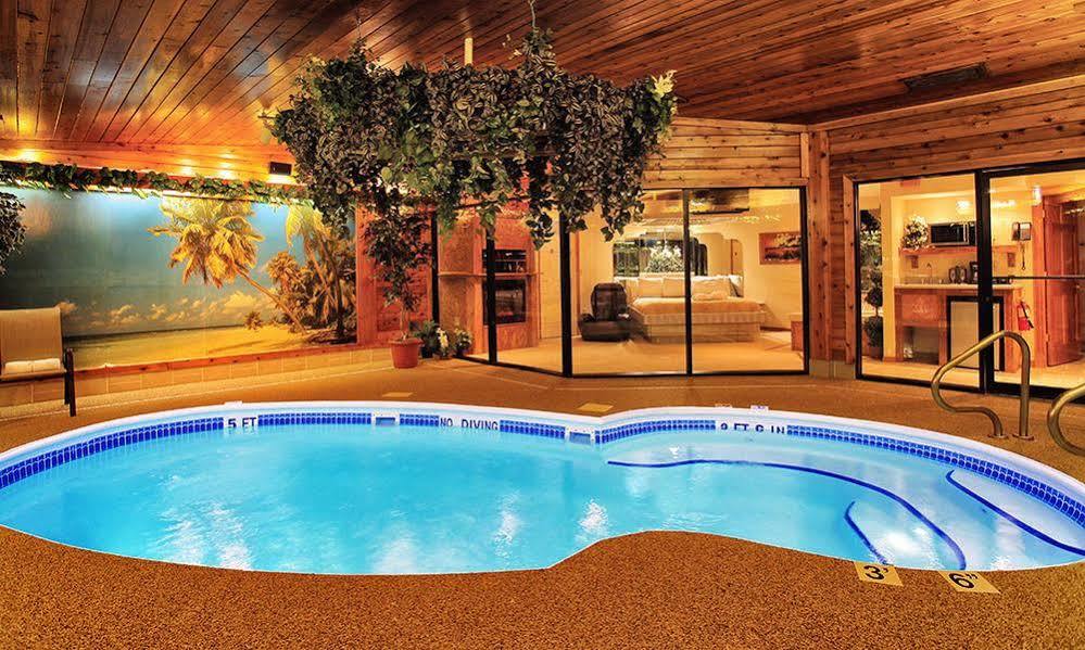 Sybaris Pool Suites - Indianápolis Exterior foto